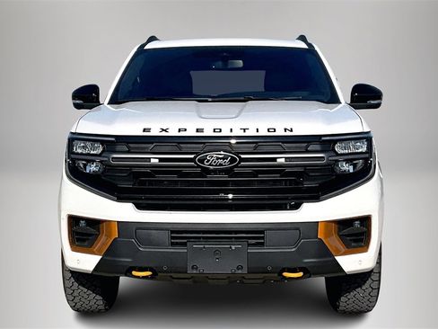 New 2025 Ford Expedition Tremor image 12