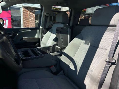 Used 2017 Chevrolet Silverado 1500 Custom w/ Custom Convenience Package image 15