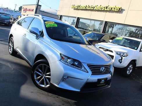 Used 2014 Lexus RX 450h AWD image 41