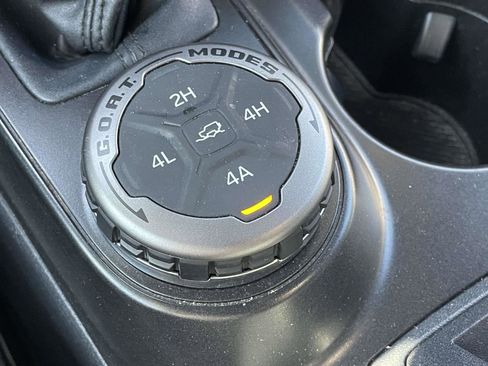 Used 2022 Ford Bronco Wildtrak image 26