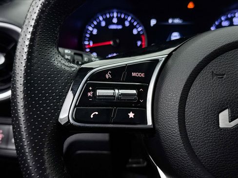 Used 2023 Kia Forte GT-Line image 32