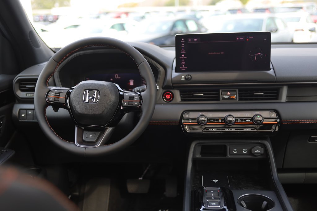 New 2026 Honda Pilot TrailSport image 31