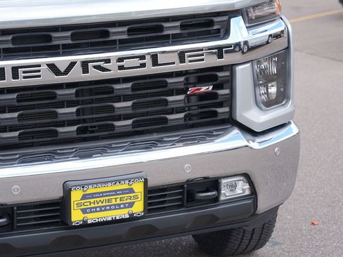 Used 2020 Chevrolet Silverado 3500 LT w/ All Star Edition AWD/4WD image 9