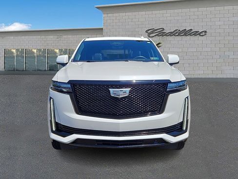 Certified 2024 Cadillac Escalade Sport Platinum w/ LPO, ONYX Package AWD/4WD image 2