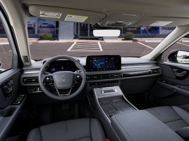 New 2027 Lincoln Aviator AWD image 11