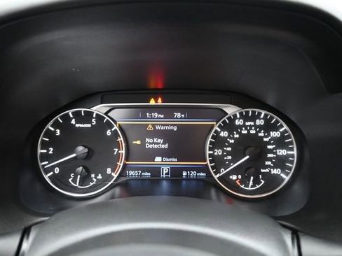 Used 2023 Nissan Altima 2.5 SR w/ SR Premium Package FWD image 20