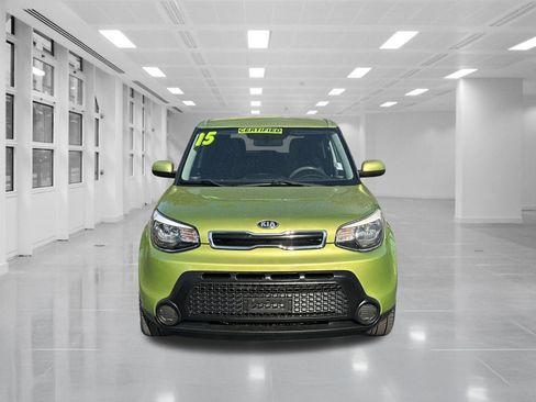 Used 2015 Kia Soul + image 2