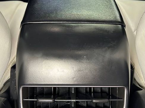 Used 2019 Tesla Model 3 Standard Range Plus image 36