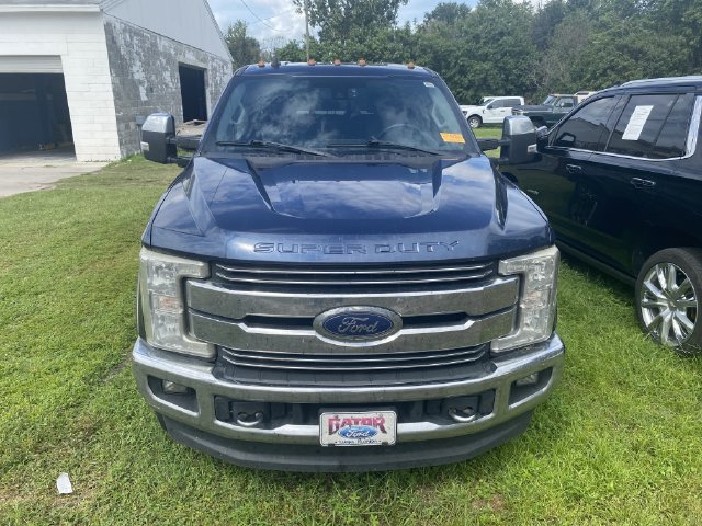 Used 2019 Ford F250 Lariat w/ Lariat Ultimate Package AWD/4WD image 2