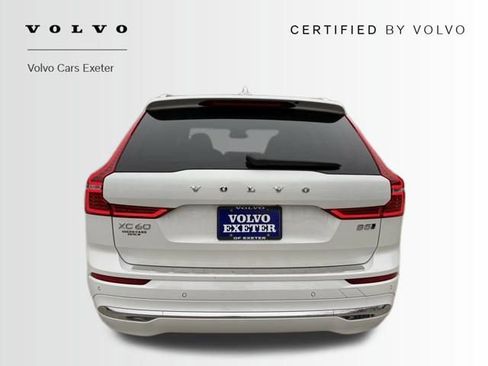 Certified 2023 Volvo XC60 B5 Plus w/ Climate Package image 4