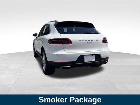 Used 2018 Porsche Macan AWD/4WD image 3