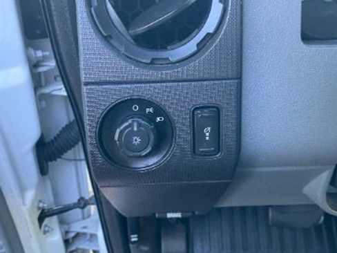 Used 2011 Ford F350 XL image 29