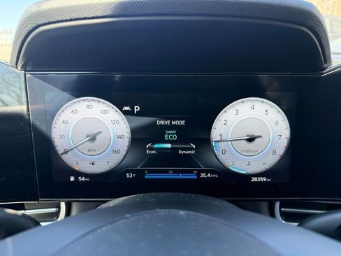 Used 2023 Hyundai Elantra SEL w/ Convenience Package image 19