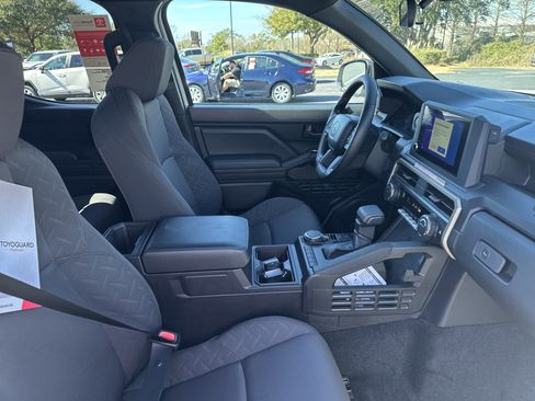 New 2026 Toyota Tacoma 4x4 Double Cab image 32