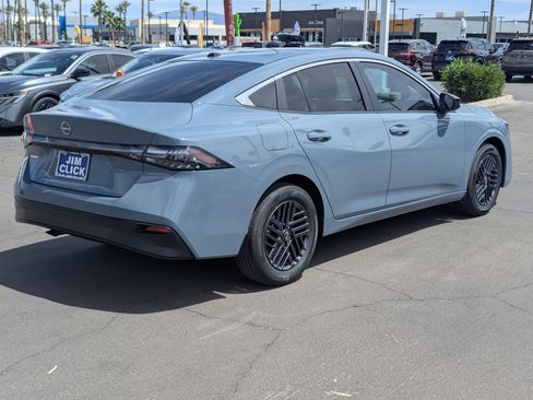 New 2026 Nissan Sentra SV image 2