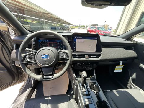 Used 2026 Subaru Outback Limited AWD/4WD image 48