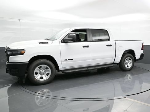 Used 2025 RAM 1500 Tradesman AWD/4WD image 7