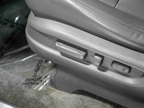 Used 2015 Honda Odyssey Touring image 23