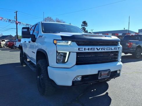 Used 2021 Chevrolet Silverado 2500 LTZ w/ LTZ Plus Package image 3