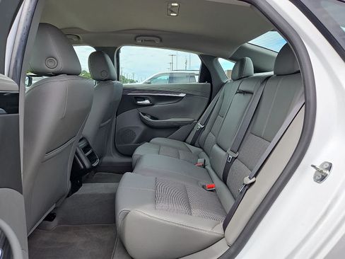 Used 2019 Chevrolet Impala LS FWD image 28