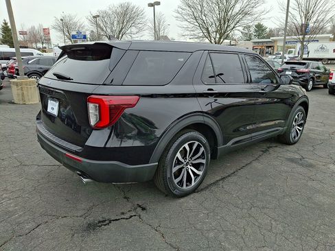 Used 2022 Ford Explorer ST-Line image 6