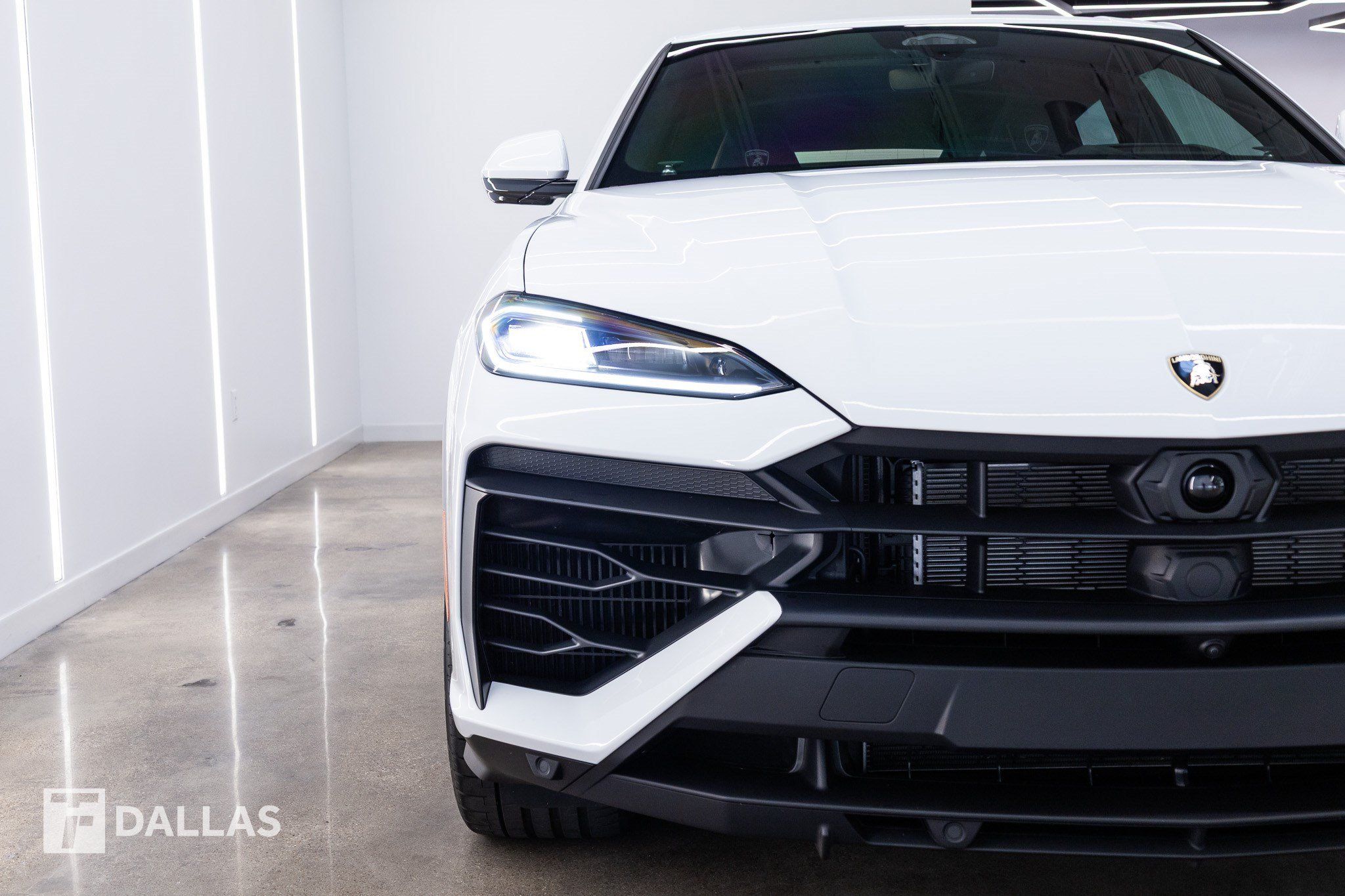 Used 2026 Lamborghini Urus SE AWD/4WD image 20