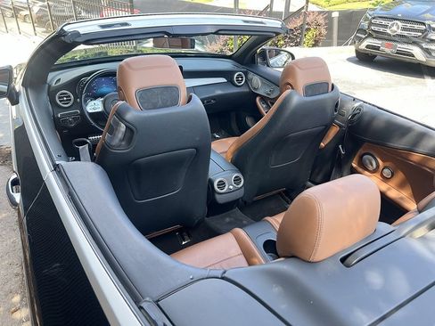 Used 2022 Mercedes-Benz C 300 Cabriolet w/ AMG Line image 38