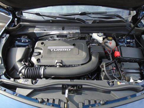 Used 2019 Cadillac XT4 Premium Luxury image 18