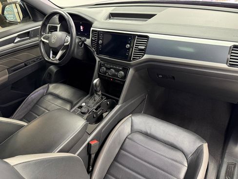 Used 2021 Volkswagen Atlas Cross Sport SEL Premium R-Line AWD/4WD image 26
