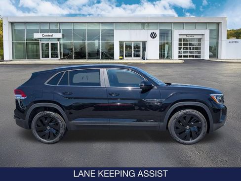 New 2026 Volkswagen Atlas Cross Sport SE AWD/4WD image 9