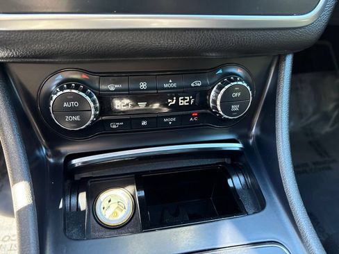 Used 2018 Mercedes-Benz GLA 250 4MATIC image 21