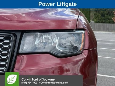 Used 2019 Jeep Grand Cherokee Altitude AWD/4WD image 8