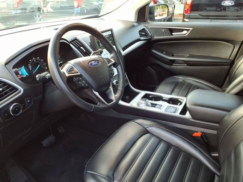 Used 2024 Ford Edge SEL AWD/4WD image 9