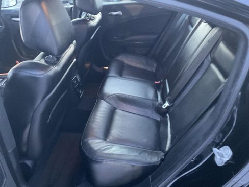 Used 2017 Dodge Charger SXT w/ AWD Plus Group image 12