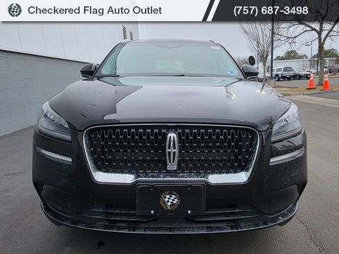 Used 2022 Lincoln Corsair AWD w/ Premium Package image 12