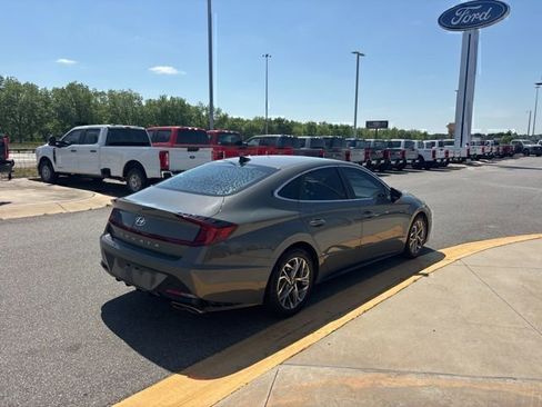 Used 2021 Hyundai Sonata SEL FWD image 5