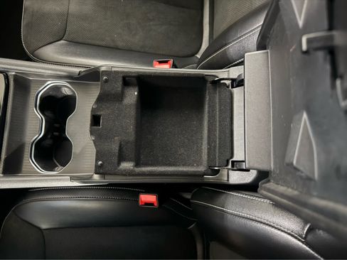 Used 2024 Jeep Grand Cherokee Altitude image 22