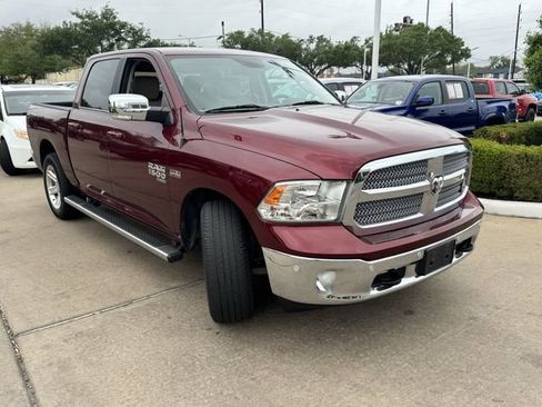 Used 2019 RAM 1500 Lone Star image 3