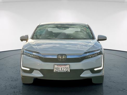 Certified 2021 Honda Clarity Plug-In Hybrid image 9