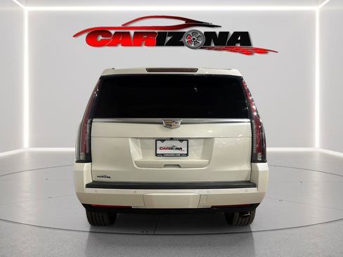 Used 2015 Cadillac Escalade Premium image 7