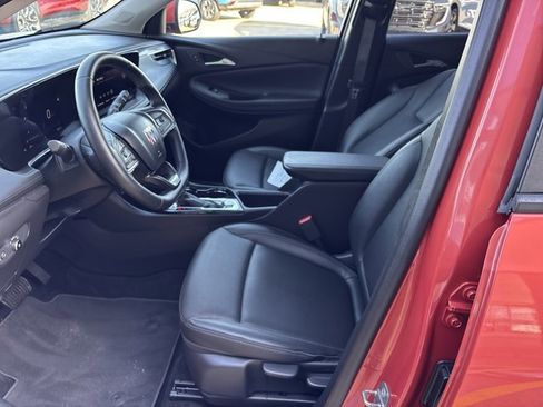 Used 2024 Buick Encore GX Sport Touring image 14