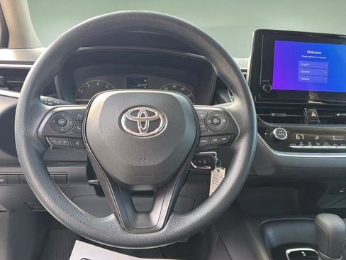 Used 2023 Toyota Corolla LE image 20