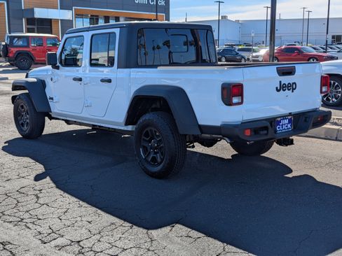 New 2025 Jeep Gladiator Sport image 4