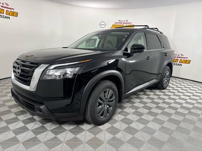 New 2025 Nissan Pathfinder SV w/ Cargo Package