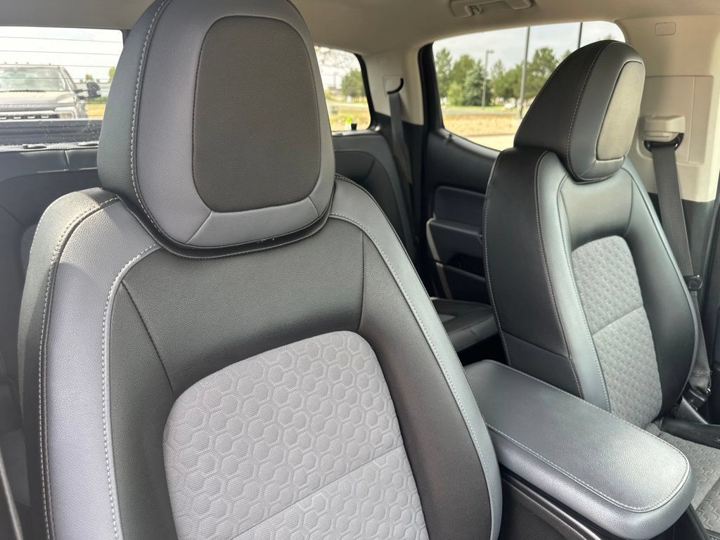 Certified 2017 Chevrolet Colorado Z71 AWD/4WD image 25