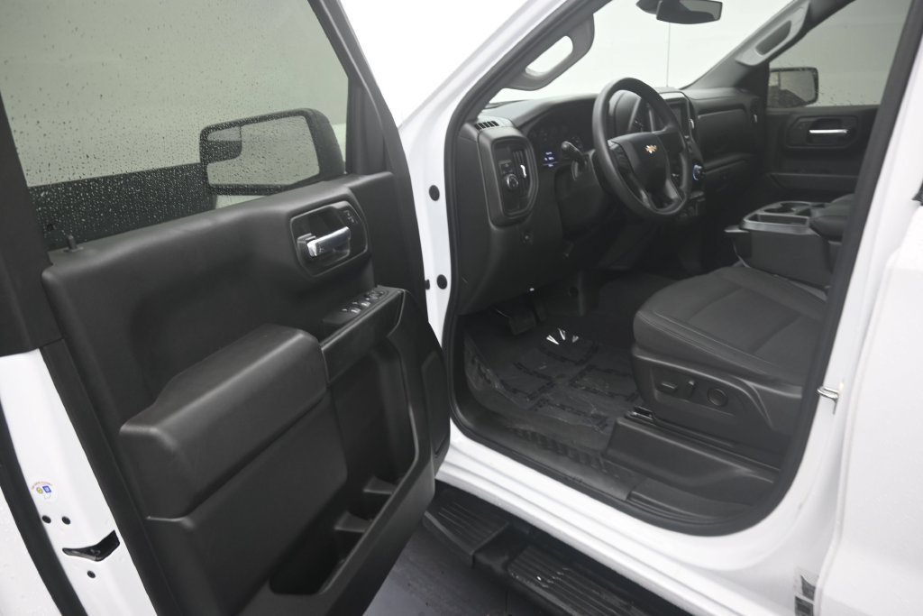 Used 2024 Chevrolet Silverado 1500 Custom RWD image 10
