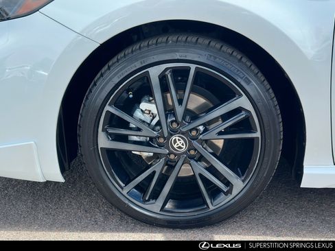 Used 2026 Toyota Camry XSE w/ Premium Package image 10