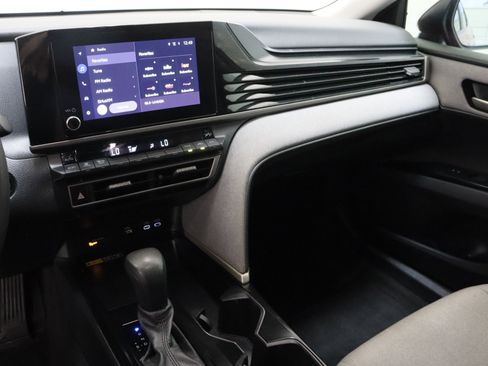 Certified 2025 Toyota Camry LE w/ Convenience Package image 15