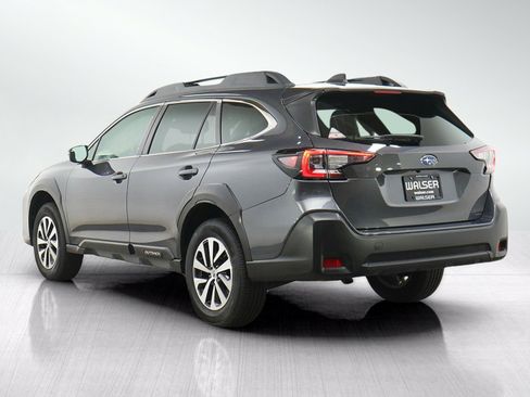 Used 2023 Subaru Outback Premium AWD/4WD image 4