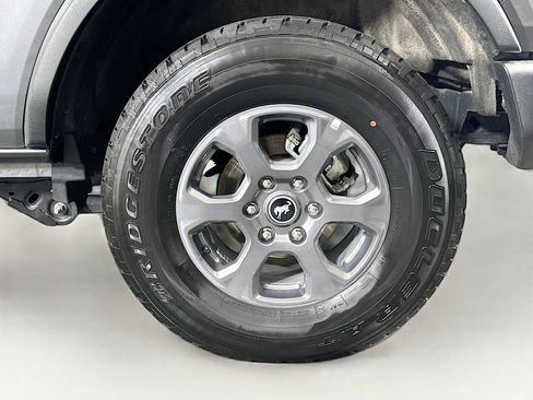 Used 2025 Ford Bronco Big Bend image 11